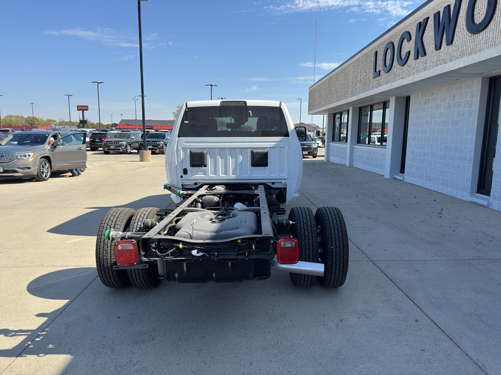 2026 RAM 3500 Chassis Tradesman