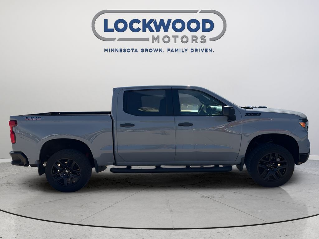 2024 Chevrolet Silverado 1500 Custom Trail Boss