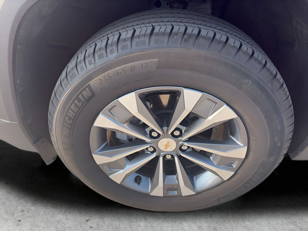 2025 Chevrolet Equinox AWD LT