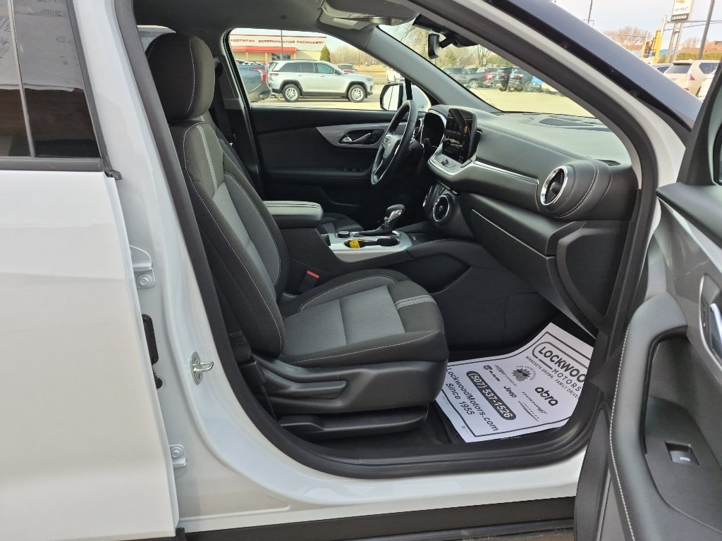 2025 Chevrolet Blazer LT