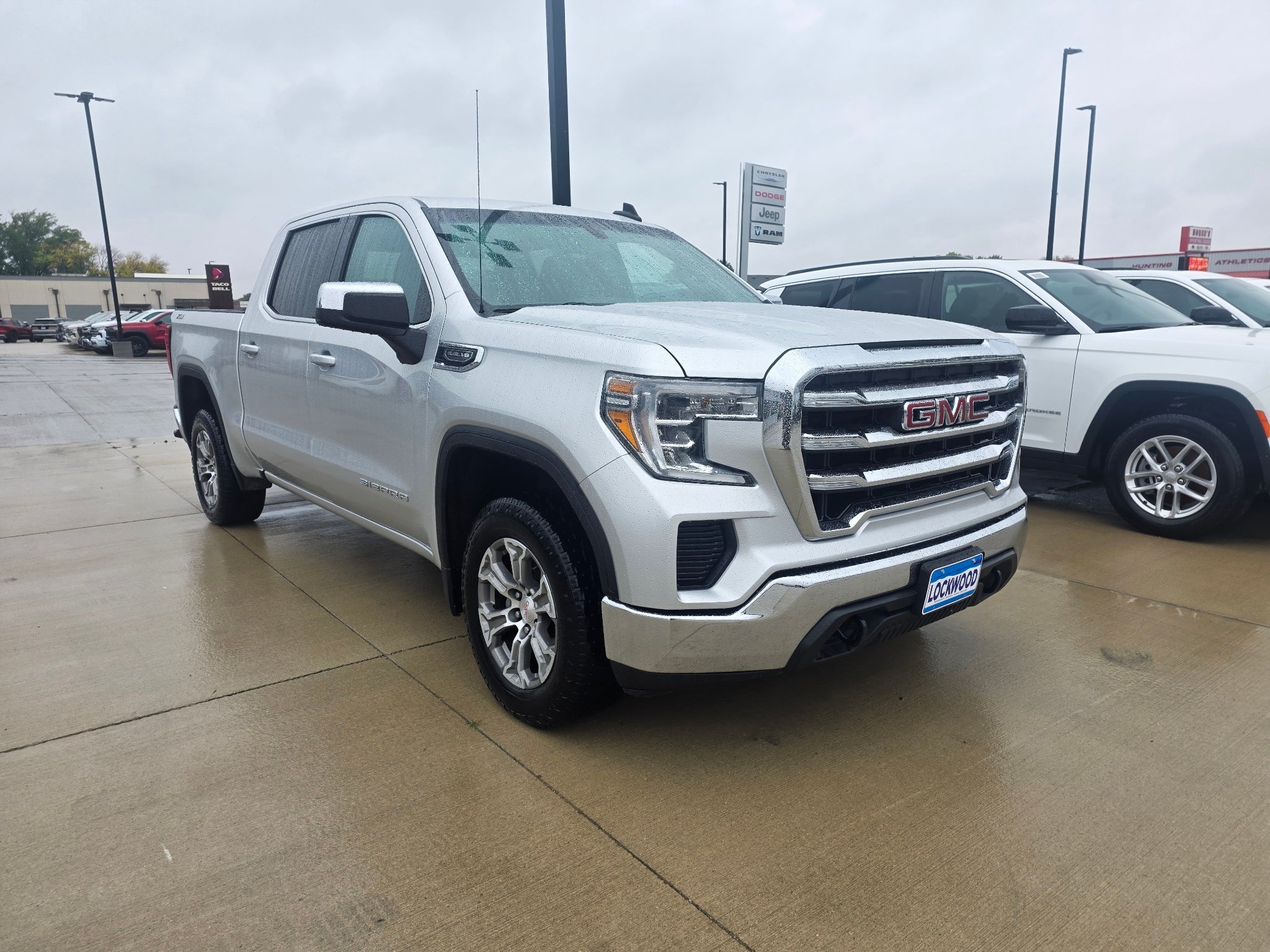 2022 GMC Sierra Limited 1500 SLE