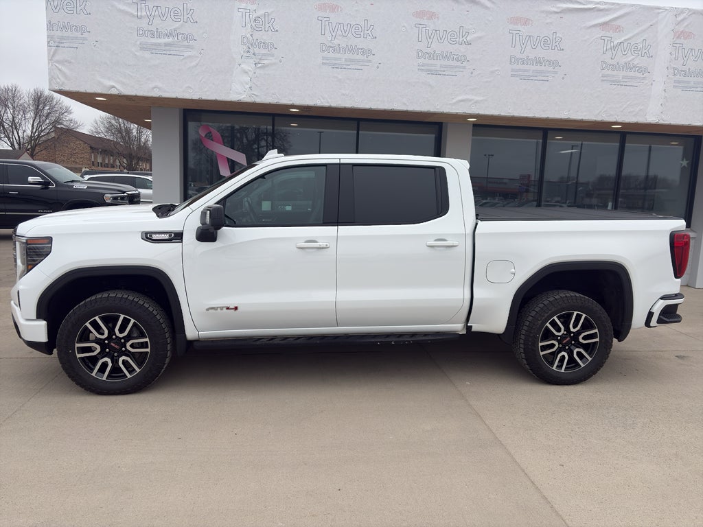 2022 GMC Sierra 1500 AT4