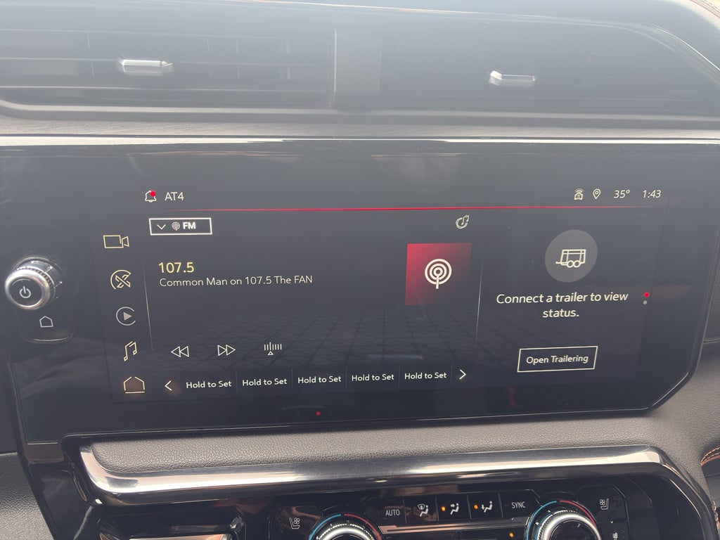 2022 GMC Sierra 1500 AT4