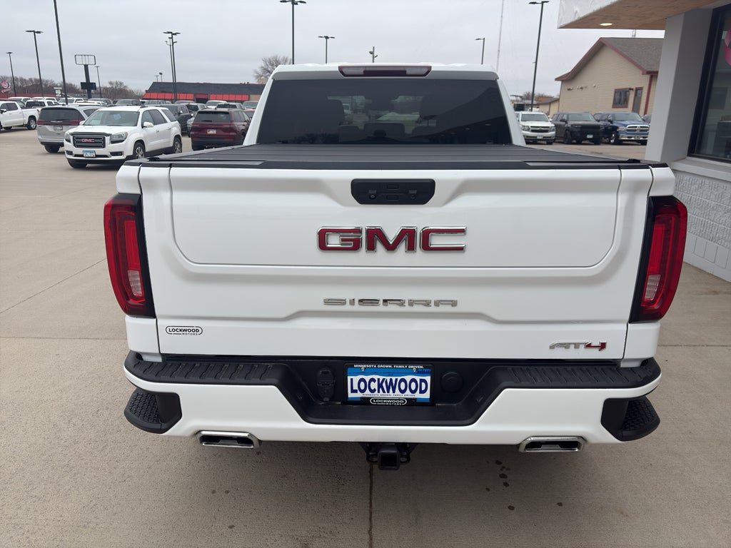 2022 GMC Sierra 1500 AT4