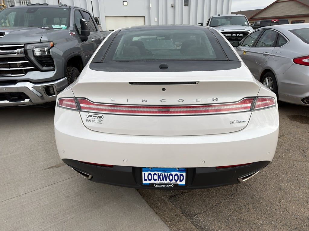 2016 Lincoln MKZ Base