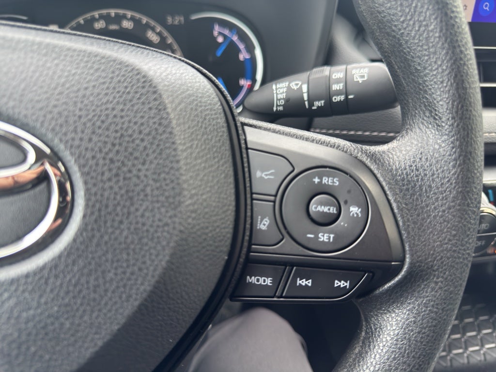 2025 Toyota RAV4 Hybrid Hybrid XLE