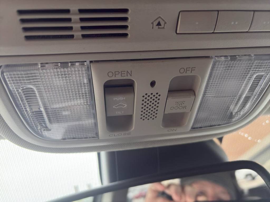 2016 Honda Odyssey ELITE