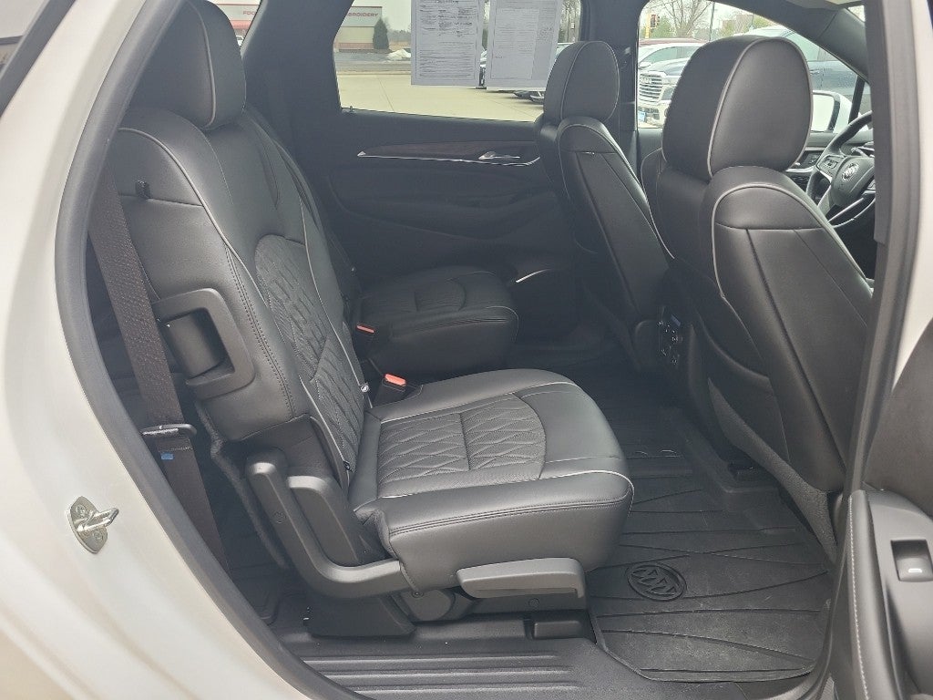 2024 Buick Enclave Avenir