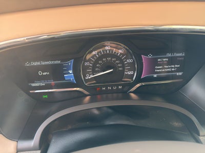 2015 Lincoln Navigator L Base