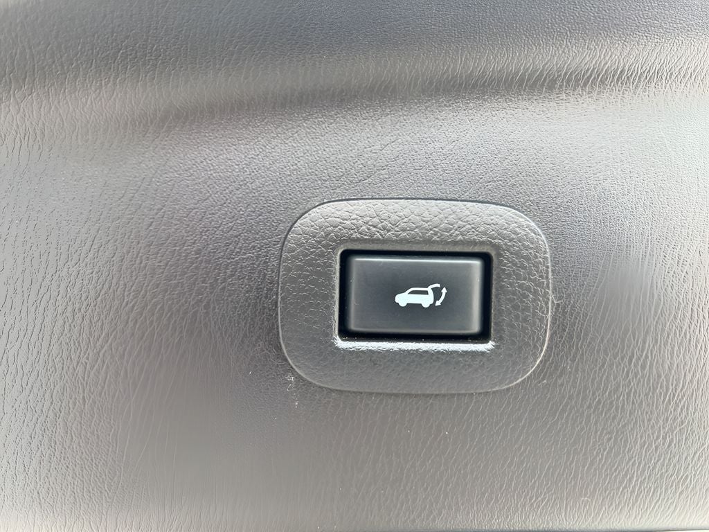 2021 INFINITI QX80 LUXE