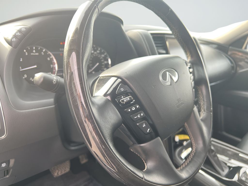 2021 INFINITI QX80 LUXE