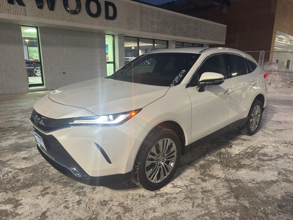 2022 Toyota Venza XLE