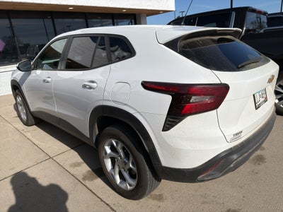 2024 Chevrolet Trax LS