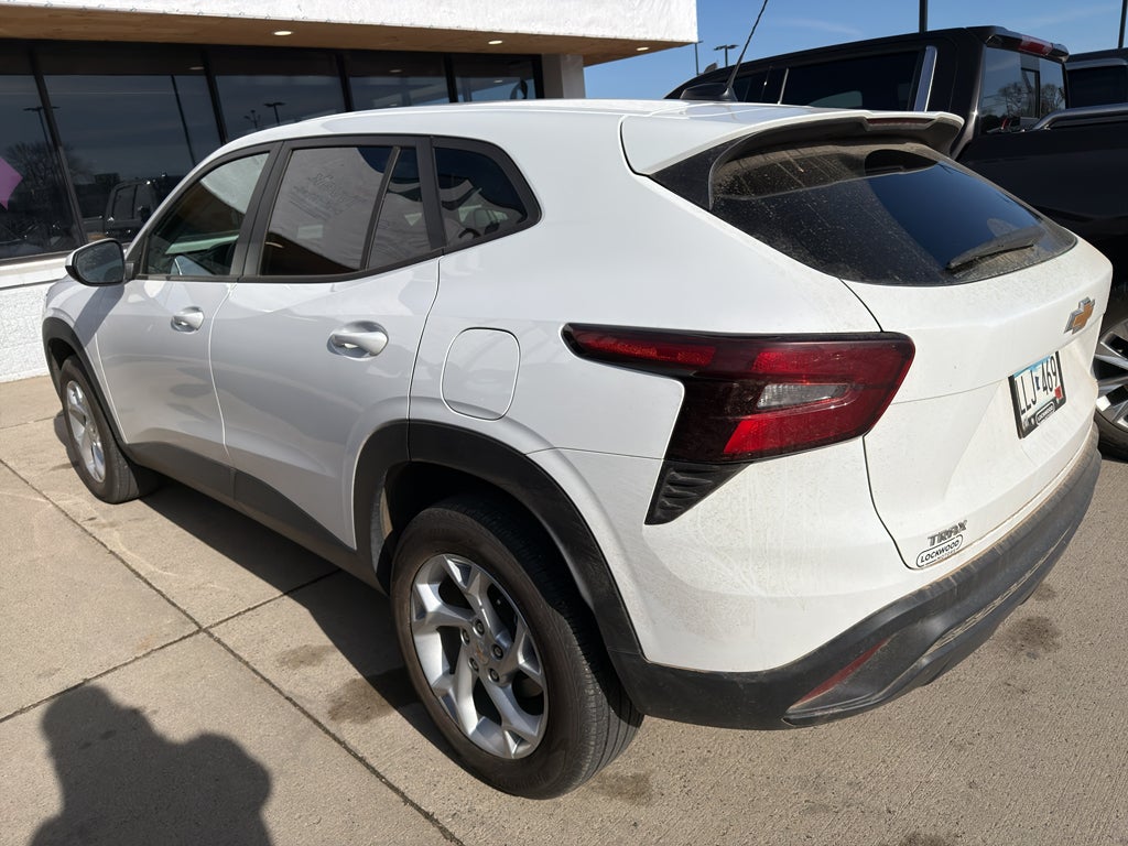 2024 Chevrolet Trax LS