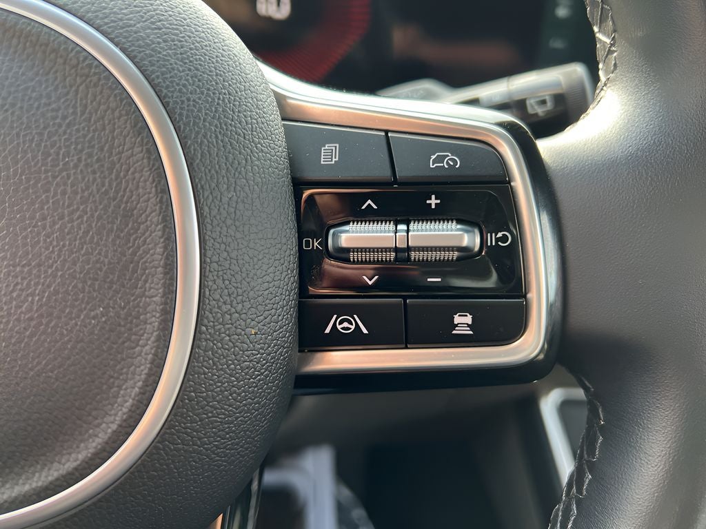 2025 Kia Carnival LXS