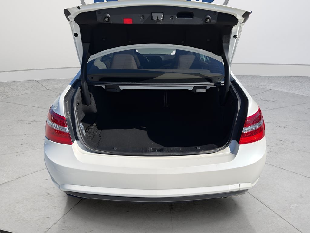 2011 Mercedes-Benz E-Class E 550 COUPE