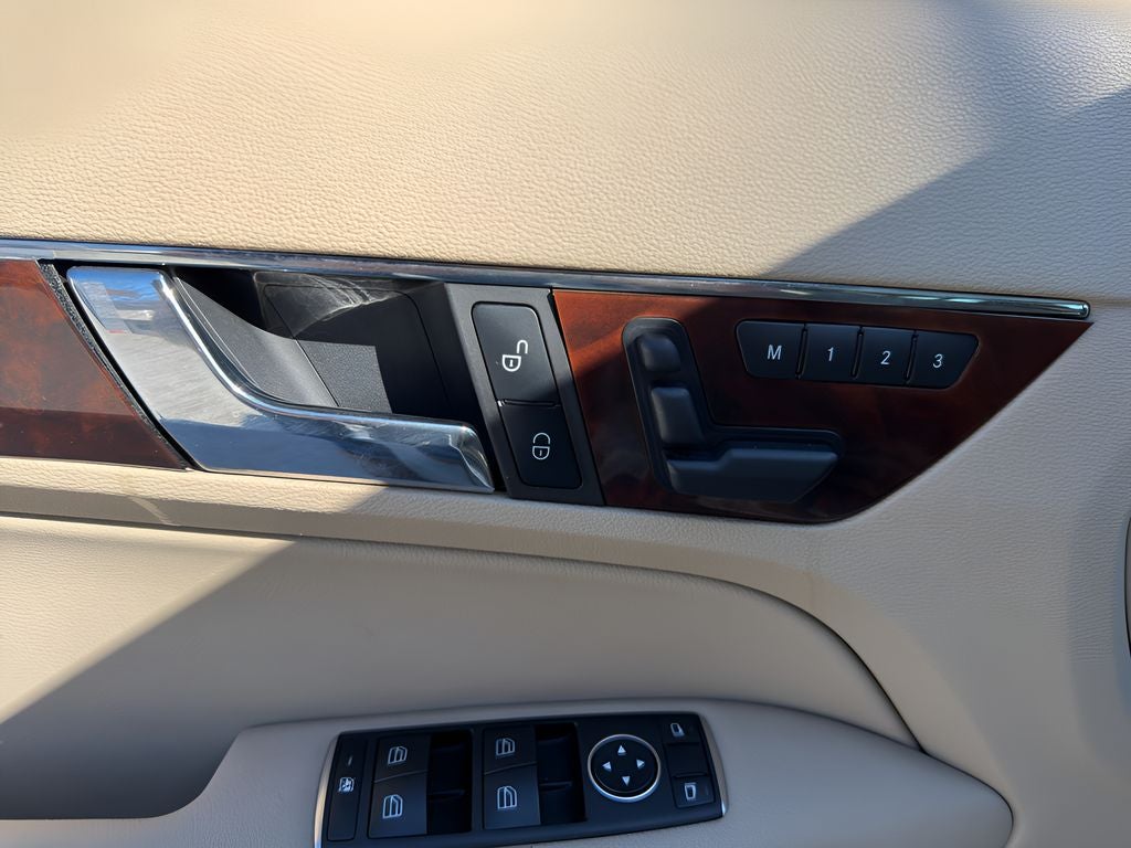 2011 Mercedes-Benz E-Class E 550 COUPE