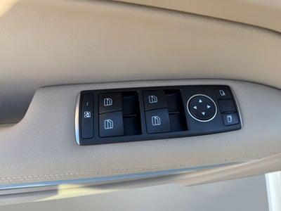 2011 Mercedes-Benz E-Class E 550 COUPE